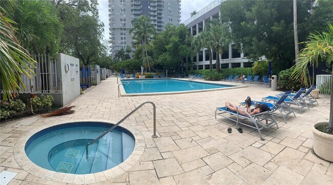 Foto del edificio - 850 N Miami Ave
