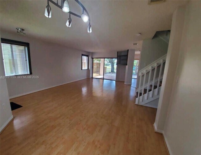 Foto del edificio - 7464 SW 164th Ct