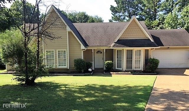 Primary Photo - 5020 Crab Orchard Cv