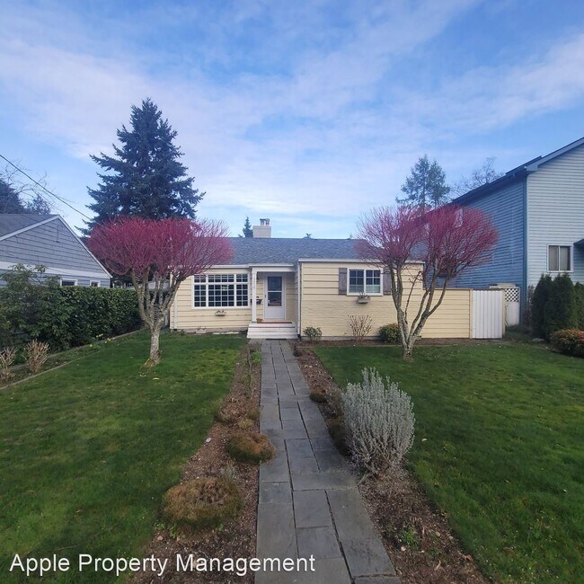 Building Photo - 2 br, 1 bath House - 3828 35th Ave W