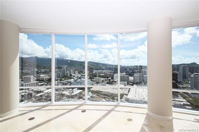 Foto del edificio - 1296 Kapiolani Blvd