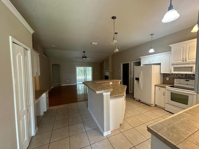 Building Photo - 31 Rymer Ln