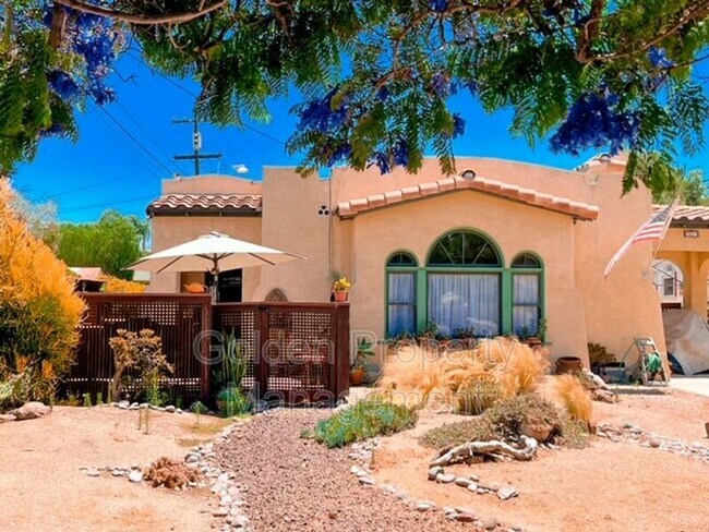 Foto del edificio - 3407 N Mountain View Dr