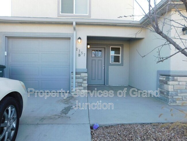 Photo - 2357 Zion Cyn Ave Apartment