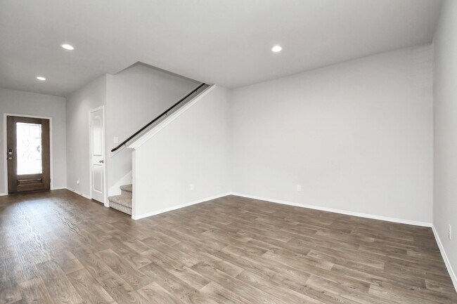 Building Photo - 23723 Harrow Fld Ln
