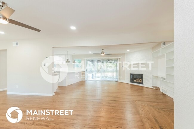 Building Photo - 6518 Ridgemont Dr