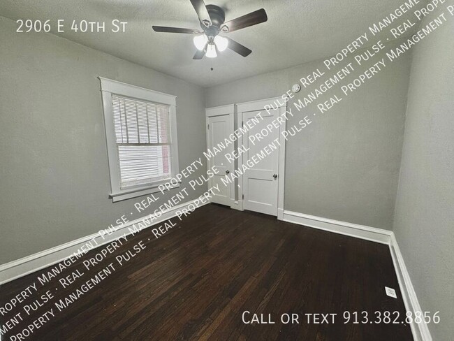 Foto del edificio - 2906 E 40th St