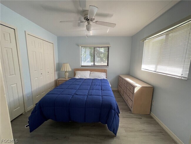 Foto del edificio - 130 SE 44th St