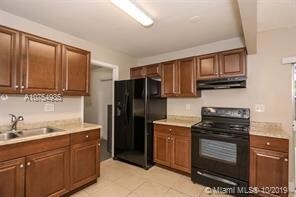 Foto del edificio - 7816 SW 6th St