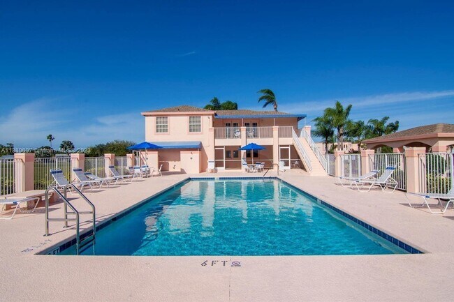 Foto del edificio - 2057 SE Wild Meadow Cir