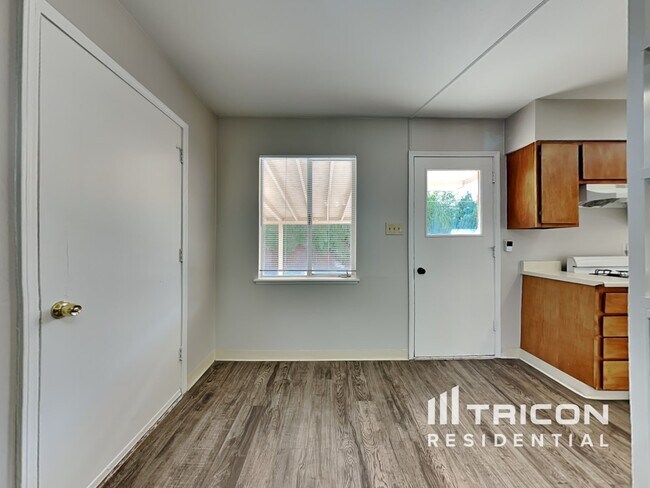 Building Photo - 1200 Probasco Way Sparks NV