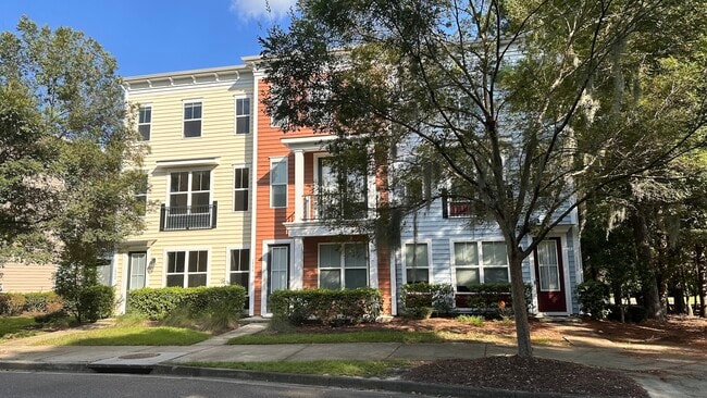 Photo - 1592 Bluewater Way Townhome