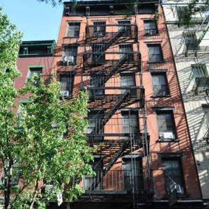 Foto del edificio - 98 Christopher St
