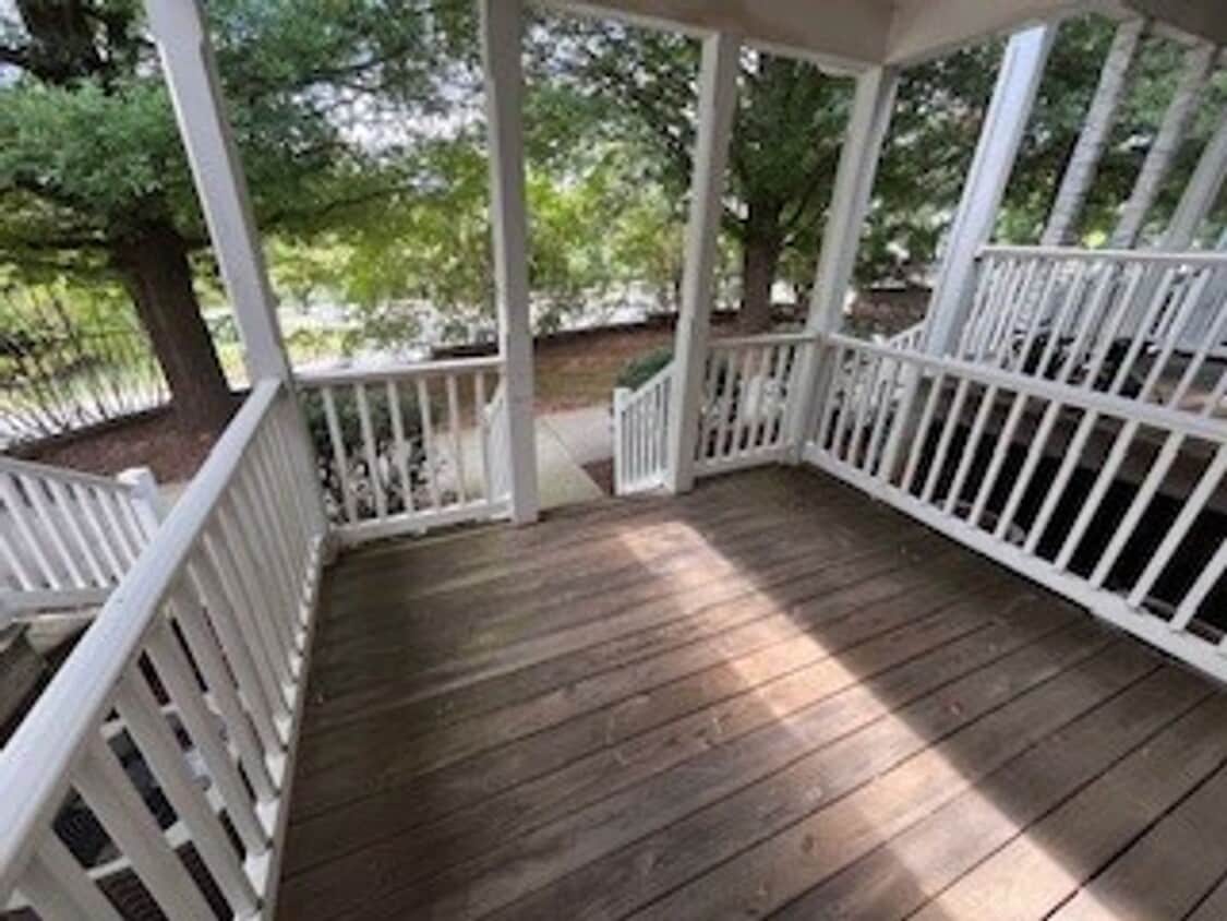 Spacious, Light-Filled Home Minutes from C... - Spacious, Light-Filled Home Minutes from C...