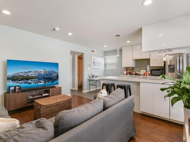 Foto del edificio - 3110 Red River St