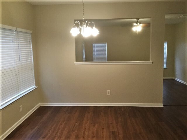 Foto del edificio - 3846 Pauline Ln