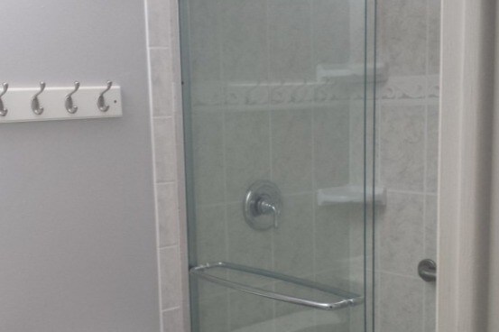 Foto del edificio - 4323 Sands Blvd