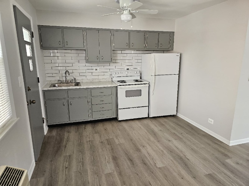 Foto del edificio - 4855 Elm St