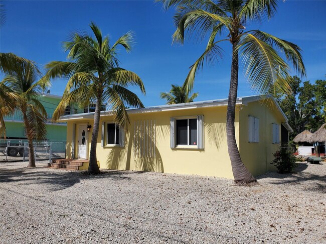 Foto del edificio - 135 Peace Ave