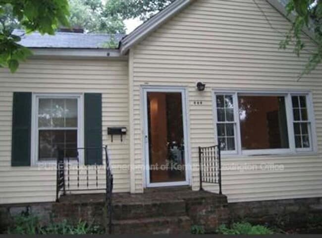 Photo - 444 N Broadway House