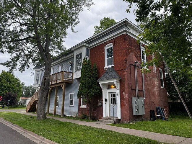 Foto del edificio - 1901 N 58th St