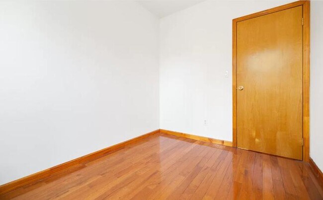 Foto del edificio - 328 E 14th St