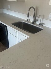 Building Photo - 4340 Sanderling Cir