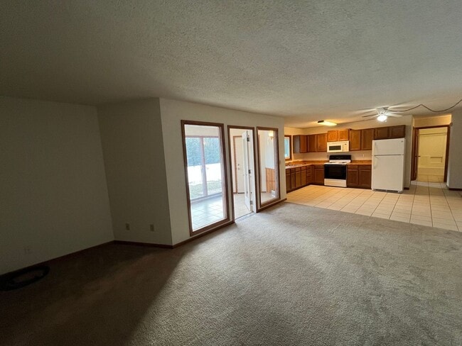 Building Photo - 149515-149515 Wineberry Ln