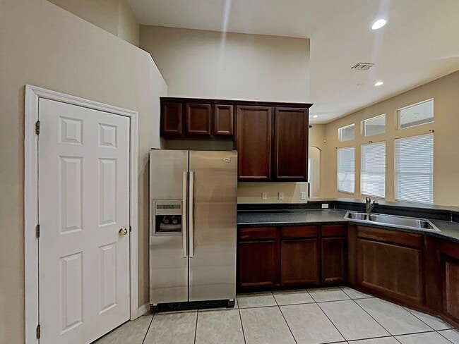Foto del edificio - 3465 Bromfield Dr