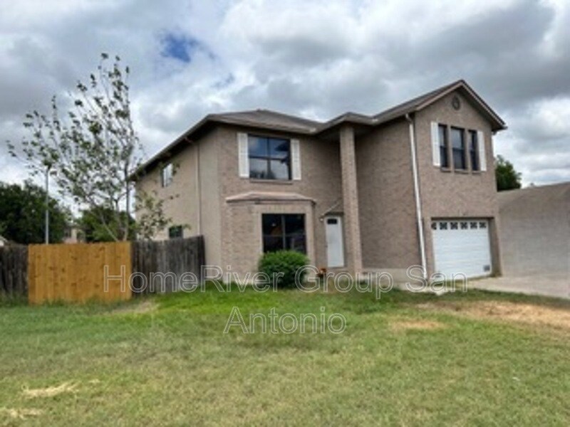 Foto principal - 6711 Barton Rock Ln