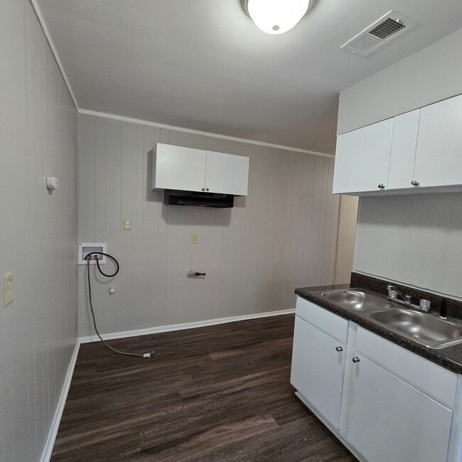 Photo - 2659 Whitman Ave Townhome