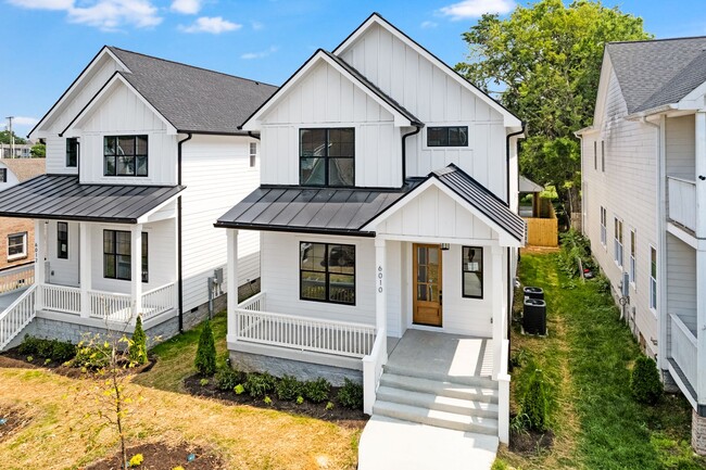 Building Photo - Beautiful home in The Nations!  4 bedrooms and 3 bathrooms in well sought after area.