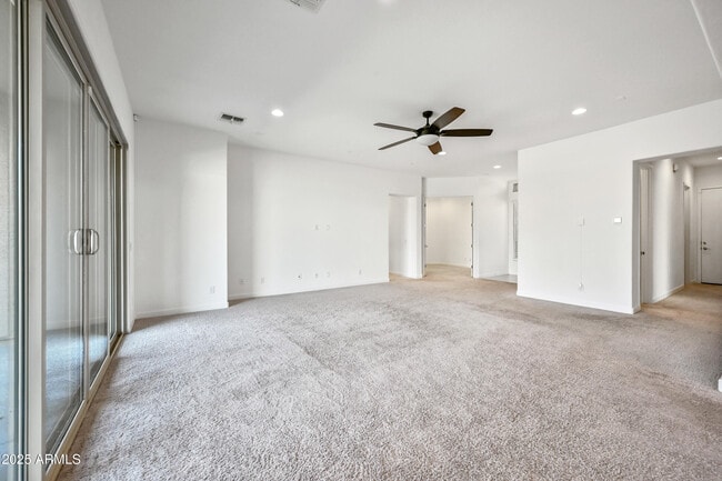 Foto del edificio - 3239 N 197th Ln