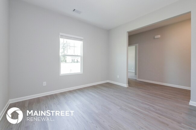 Building Photo - 110 Ashley Trace