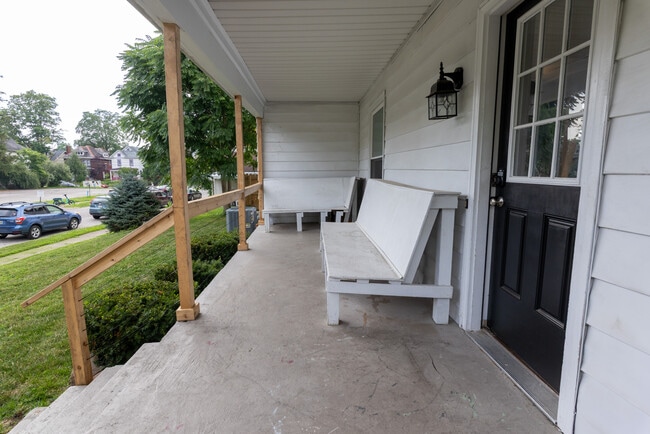 Front porch - 326 E Maynard Ave
