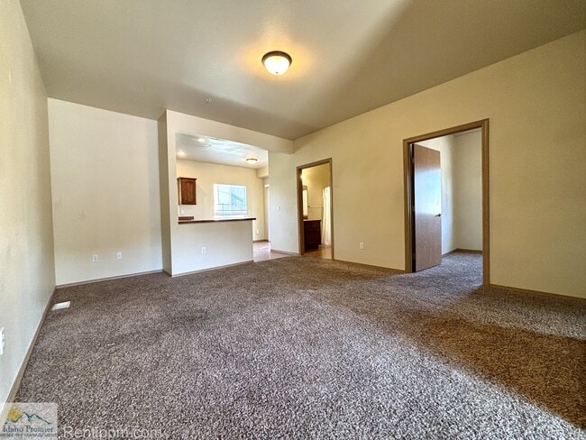 Building Photo - 3032 N Brandywine Ln