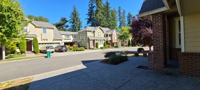 Foto del edificio - 18129 NE 111th St