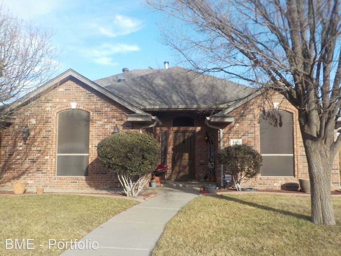 Primary Photo - 3 br, 2 bath House - 8401 San Antonio Dr
