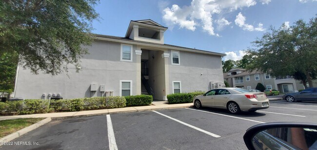 Building Photo - 6094 Maggies Cir