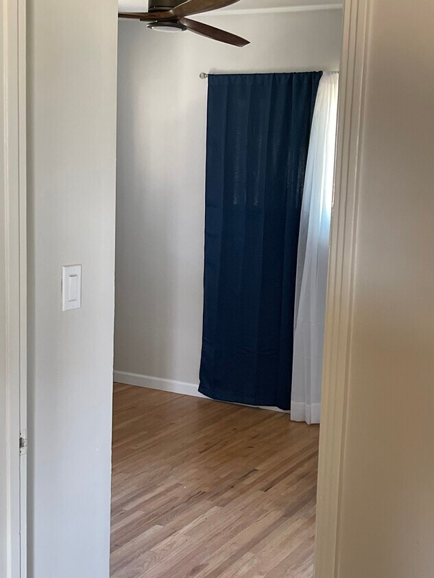 Foto principal - 14909 Dunton Dr