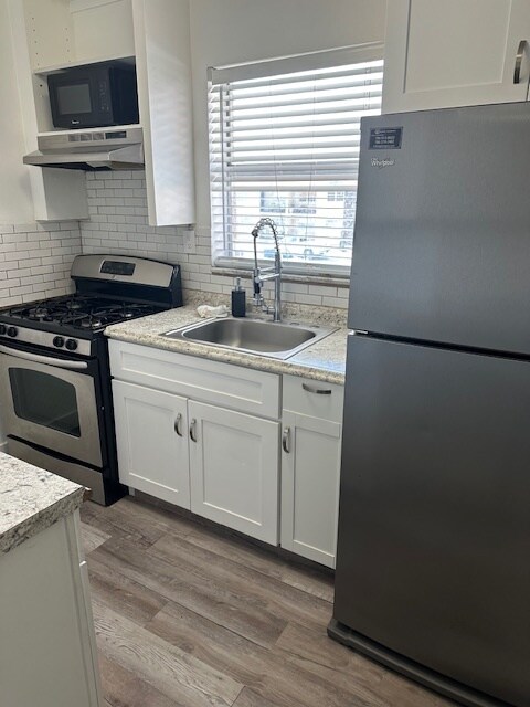 Foto principal - 1265 W 24th St