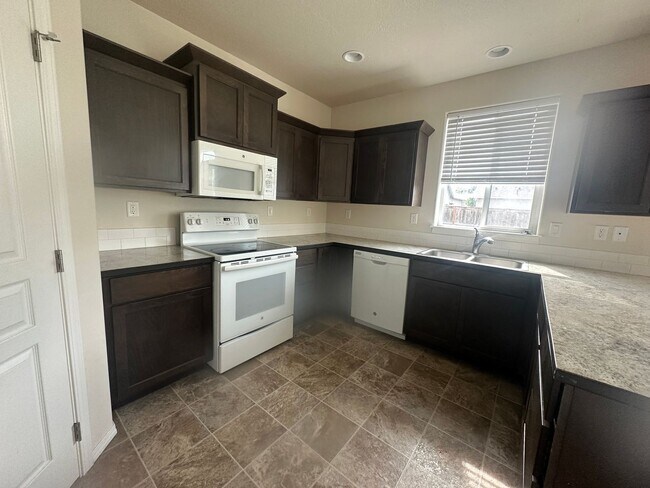 Foto del edificio - $500 off for first month rent