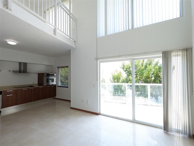 Foto del edificio - 1528 Brickell Ave