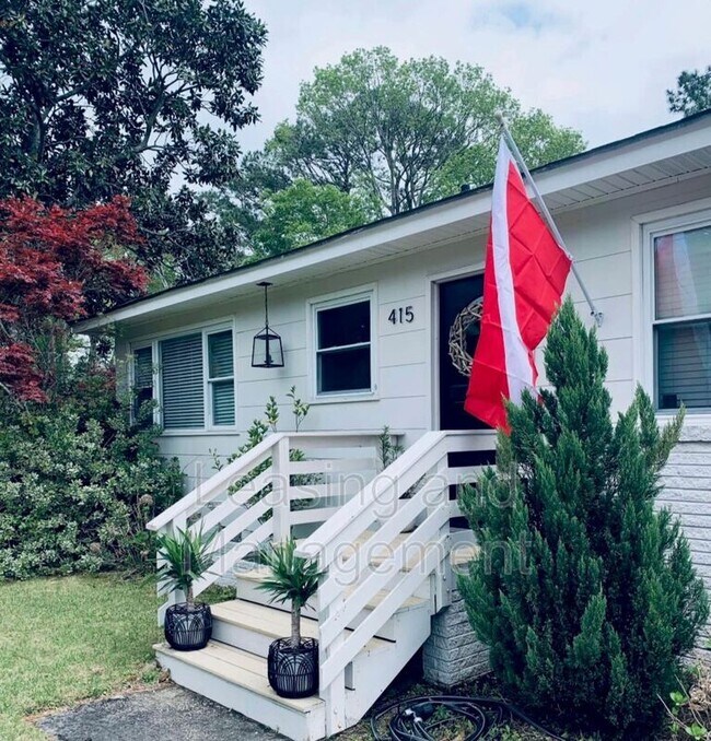 Foto del edificio - 415 Limbaker St