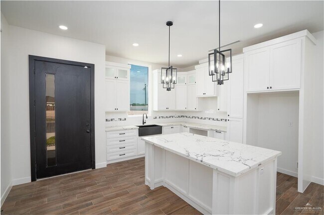 Foto del edificio - 3319 Marla Ct