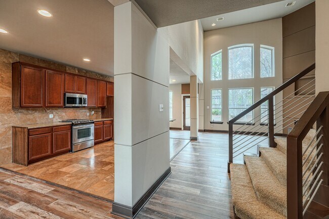 Foto del edificio - 42 Rocky Point Ct