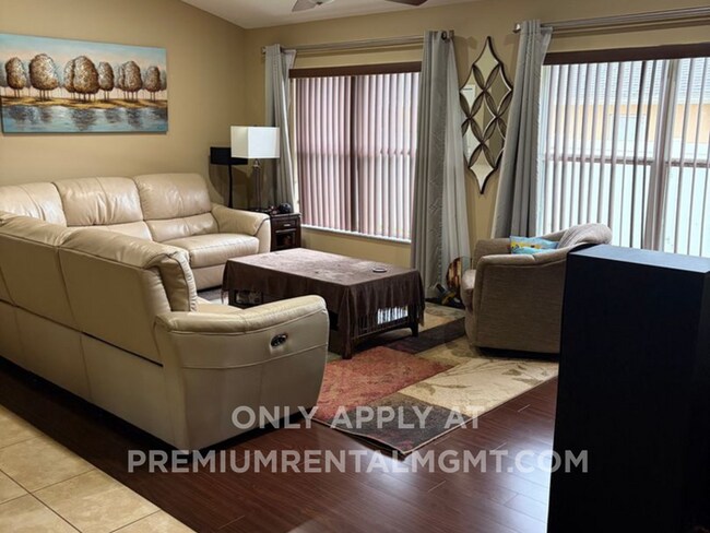 Foto del edificio - 7025 White Trillium Cir