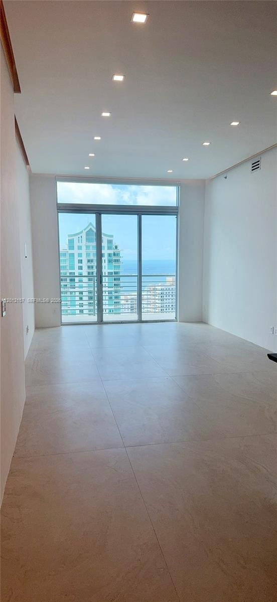 Building Photo - 335 S Biscayne Blvd