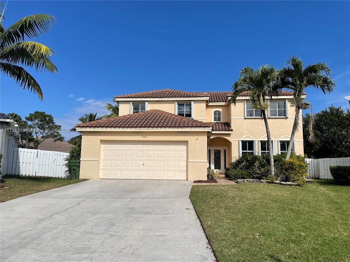1582 Elm Grove Rd, Weston, FL 33327 House for Rent in Weston, FL