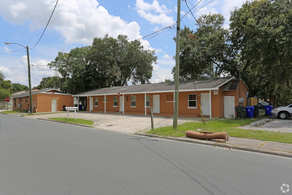 Primary Photo - Building 1